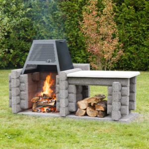 foyer extérieur le Campagnard avec pare-étincelles pyramide