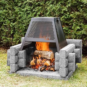 foyer pique nique gris avec pare etincelles Foyer Pique-nique gris avec pare-etincelles pyramide